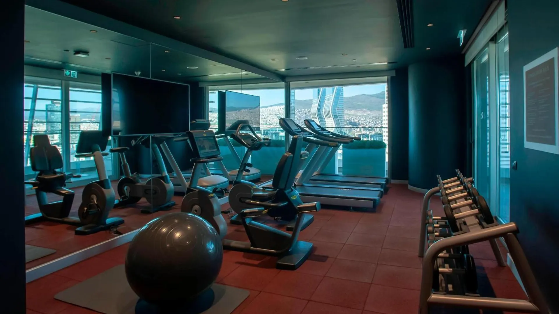 Four Points By Sheraton İzmir Hotel