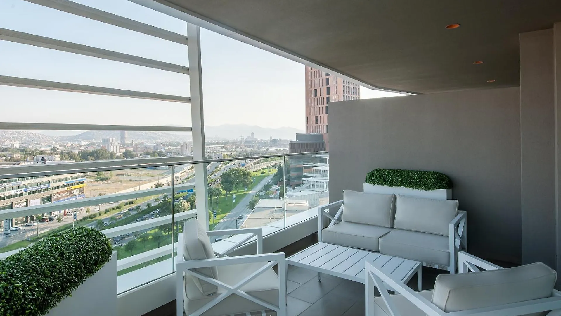 Four Points By Sheraton Izmir Hotel